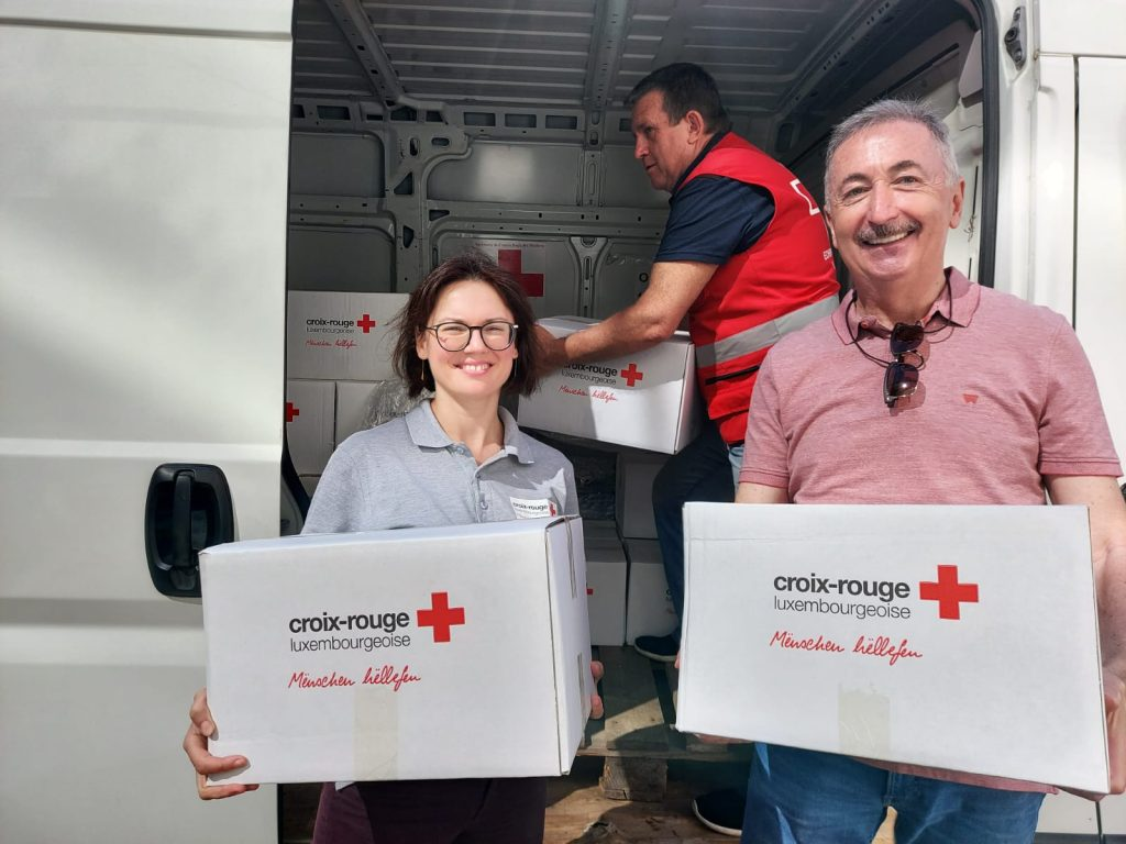 According to some residents, even the Croix Rouge Luxembourgeoise (Red Cross Luxembourg) social workers are aware of the situation and try to help where they can, but some problems are simply beyond their capacity to resolve.
